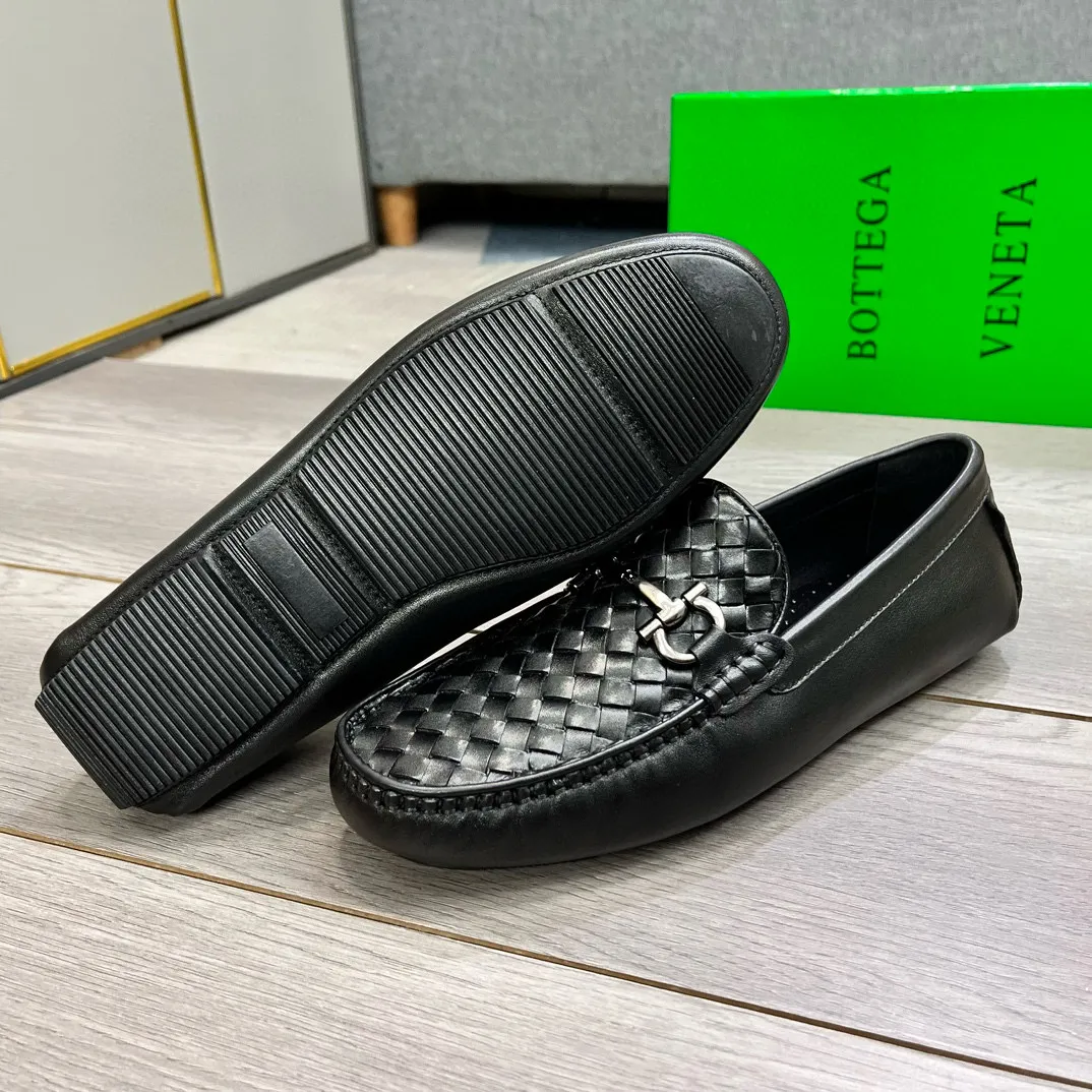 Factory price: 400💰BV new men's shoes original replica👉👉High-end men's casual beanie shoes/💞driving shoes! 🔊Upper imported cowhide woven, ☑️Sheepskin lining, one-step design, light and smart ☮☮Suitable for all kinds of travel, exclusive new style, real shot, size 38-44, (45 can be customized)